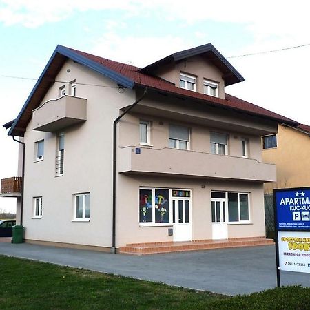 Kuc Kuc Apartmani Karlovac Luaran gambar