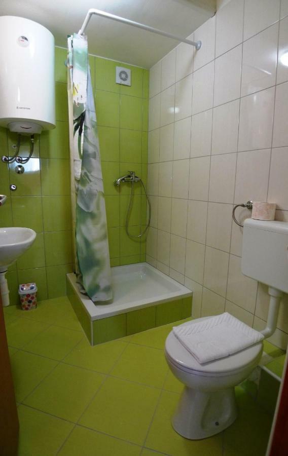 Kuc Kuc Apartmani Karlovac Luaran gambar
